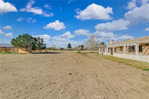 4851 Chevoit Rd, Phelan, CA 92371 - Photo 35