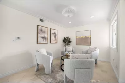 6781 Bridgewater, Huntington Beach, CA 92647 - Photo 5