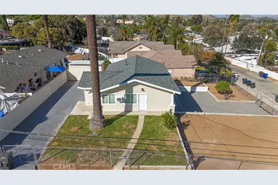 11711 Carmine Street, Riverside, CA 92505 - Photo 5