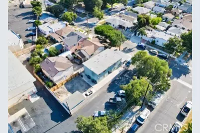 5174 Linden Avenue, Long Beach, CA 90805 - Photo 1