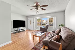 9872 Potter St, Bellflower, CA 90706 - Photo 5