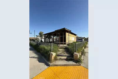 221 S Howard Street, Corona, CA 92879 - Photo 23