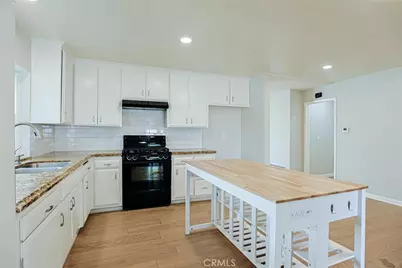 9411 Russell, Garden Grove, CA 92844 - Photo 17