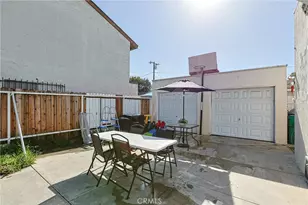 410 E 60th St, Long Beach, CA 90805 - Photo 25