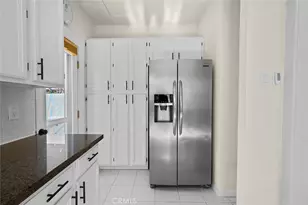 337 Temple Ave, Long Beach, CA 90814 - Photo 13