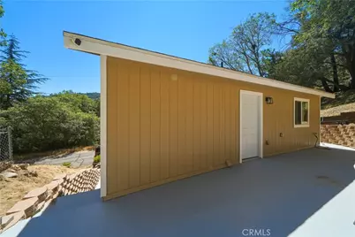 24743 Edelweiss Drive, Crestline, CA 92325 - Photo 39
