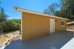 24743 Edelweiss Dr, Crestline, CA 92325 - Photo 39