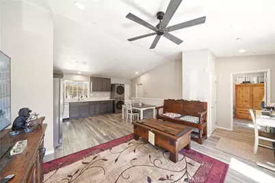 24743 Edelweiss Drive, Crestline, CA 92325 - Photo 7