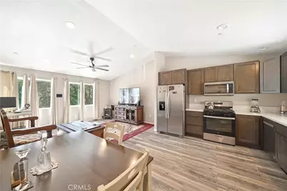 24743 Edelweiss Drive, Crestline, CA 92325 - Photo 15