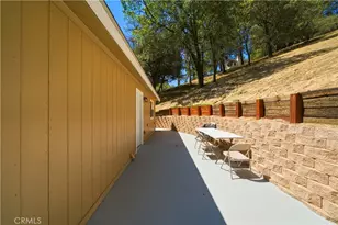 24743 Edelweiss Dr, Crestline, CA 92325 - Photo 35