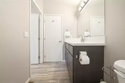 24743 Edelweiss Drive, Crestline, CA 92325 - Photo 23