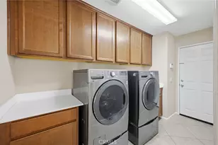 27212 Golden Field Ct, Moreno Valley, CA 92555 - Photo 29