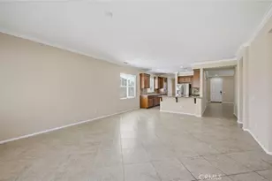 27212 Golden Field Ct, Moreno Valley, CA 92555 - Photo 15