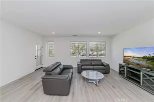 5000 Clementine Ln, Cypress, CA 90630 - Photo 13