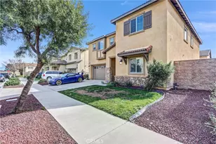 16765 Buttonwood, Fontana, CA 92336 - Photo 3