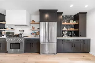 5681 E Colorado St, Long Beach, CA 90814 - Photo 5