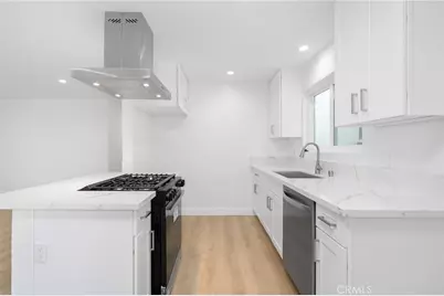 217 43rd, Manhattan Beach, CA 90266 - Photo 11