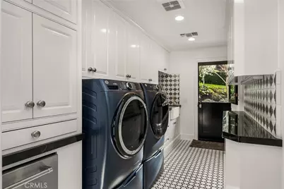 9821 Brentwood Drive, North Tustin, CA 92705 - Photo 27