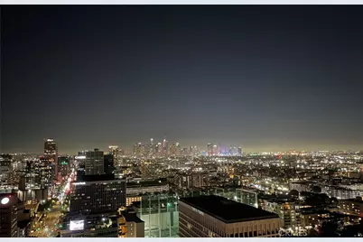 3810 Wilshire Boulevard #909, Los Angeles, CA 90010 - Photo 31