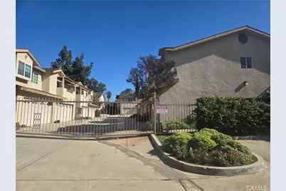 2260 N Towne, Pomona, CA 91767 - Photo 23