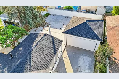 2835 Delta, Long Beach, CA 90810 - Photo 25