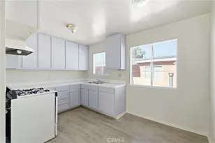 826 Gaviota, Long Beach, CA 90813 - Photo 23