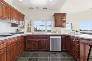 12317 Navy St, Los Angeles, CA 90066 - Photo 11