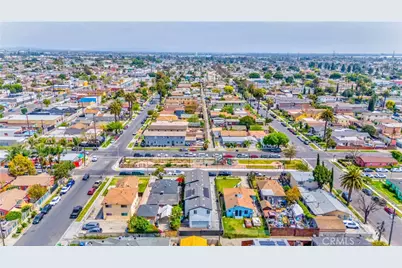 8711 McKinley Place, Los Angeles, CA 90002 - Photo 9