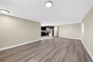 8711 McKinley Pl, Los Angeles, CA 90002 - Photo 3