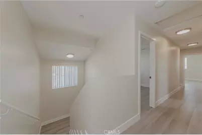 8711 McKinley Place, Los Angeles, CA 90002 - Photo 13