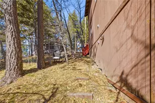 33061 Bluebird, Running Springs, CA 92382 - Photo 43