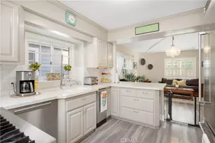 30 La Linda Dr, Long Beach, CA 90807 - Photo 7