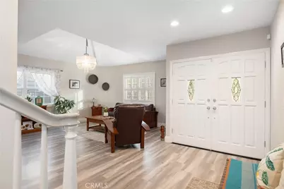 30 La Linda Drive, Long Beach, CA 90807 - Photo 3