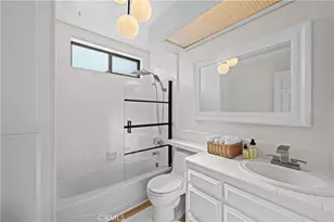 86 Via Di Roma Walk, Long Beach, CA 90803 - Photo 29