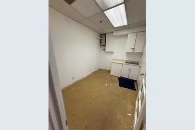 1611 E 4th Street #110, Santa Ana, CA 92701 - Photo 9