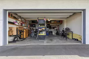 2599 Walnut, Signal Hill, CA 90755 - Photo 43