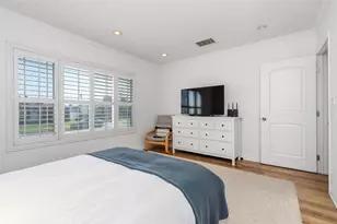 2401 Roswell Ave, Long Beach, CA 90815 - Photo 21