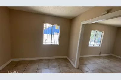 715 E 87th Place, Los Angeles, CA 90002 - Photo 21