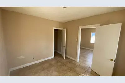 715 E 87th Place, Los Angeles, CA 90002 - Photo 5