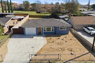 9259 Beech Ave, Fontana, CA 92335 - Photo 23