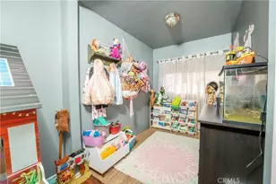 645 E 113th, Los Angeles, CA 90059 - Photo 15