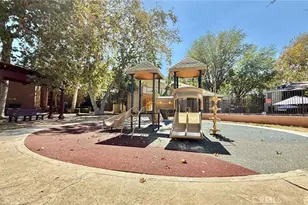 18350 Hatteras Street, Tarzana, CA 91356 - Photo 35