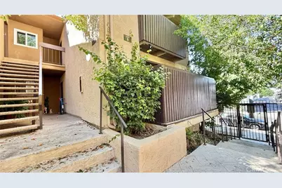 18350 Hatteras, Tarzana, CA 91356 - Photo 25