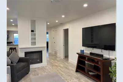 704 S Hayward #C, Anaheim, CA 92804 - Photo 3