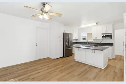 6551 Lake Ashmere Court, San Diego, CA 92119 - Photo 11