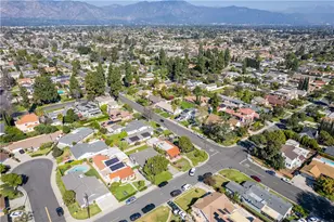 9855 La Rosa Dr, Temple City, CA 91780 - Photo 35