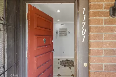 11701 Blackthorn, Orange, CA 92869 - Photo 7