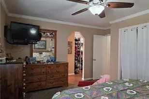 10452 Courson, Stanton, CA 90680 - Photo 13