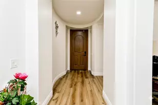 2 Dos Rios, Irvine, CA 92602 - Photo 3