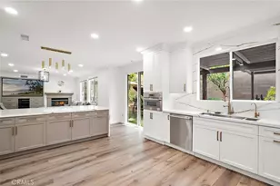 2 Dos Rios, Irvine, CA 92602 - Photo 15